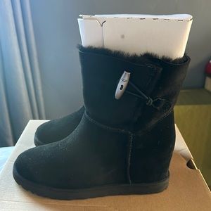 Ugg Femme Button boot
